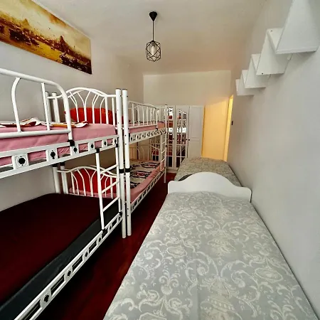 Full+full Super Cozy House In Old Town 3+1 *