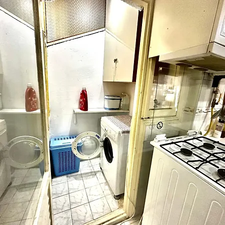 Full+full Super Cozy House In Old Town 3+1 *